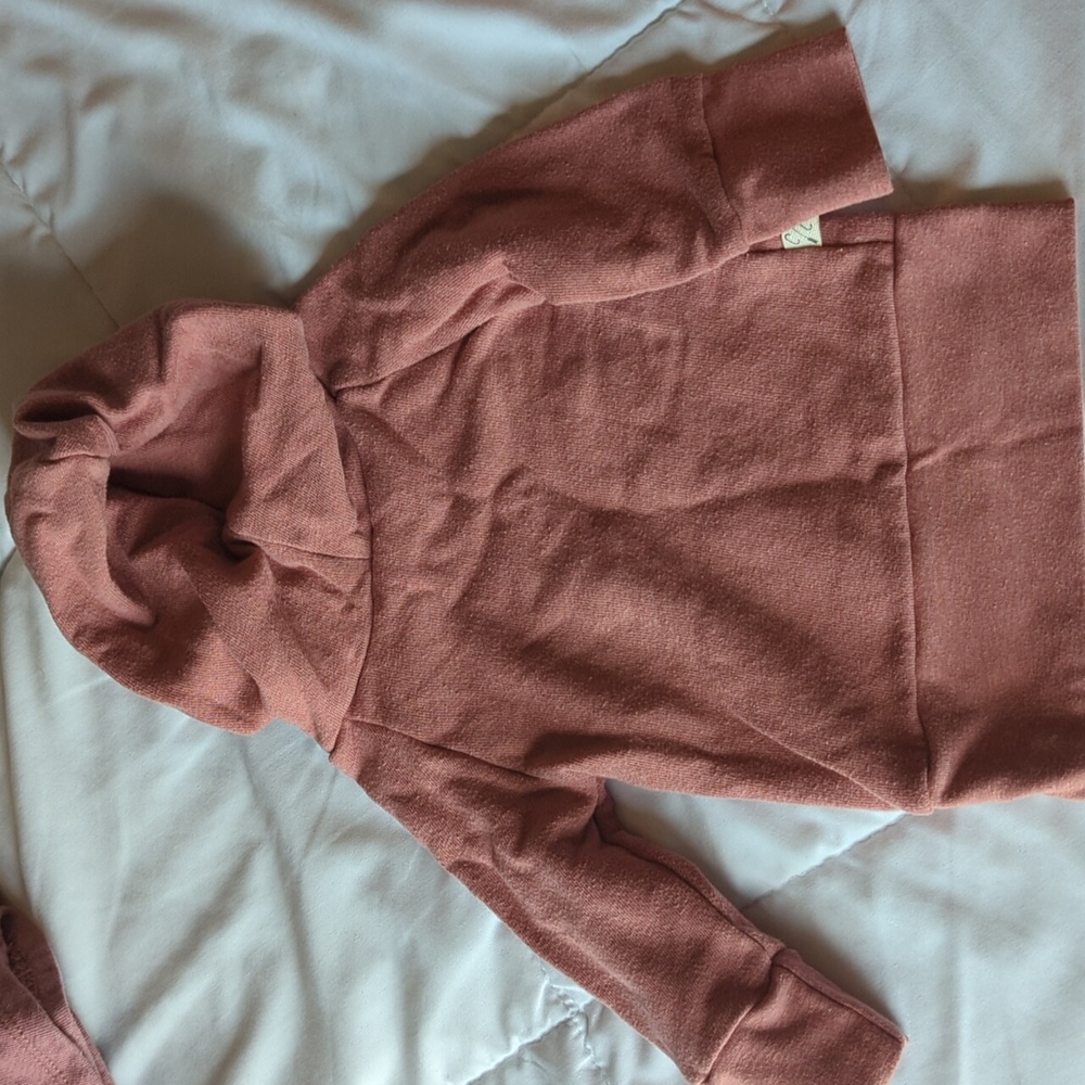 Childhoods Clothing 0-3m Hoodie - Picture 3 of 3